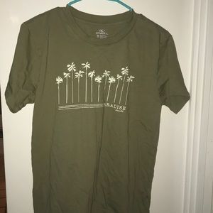 Women’s Oneill Paradise T-shirt. Size medium.